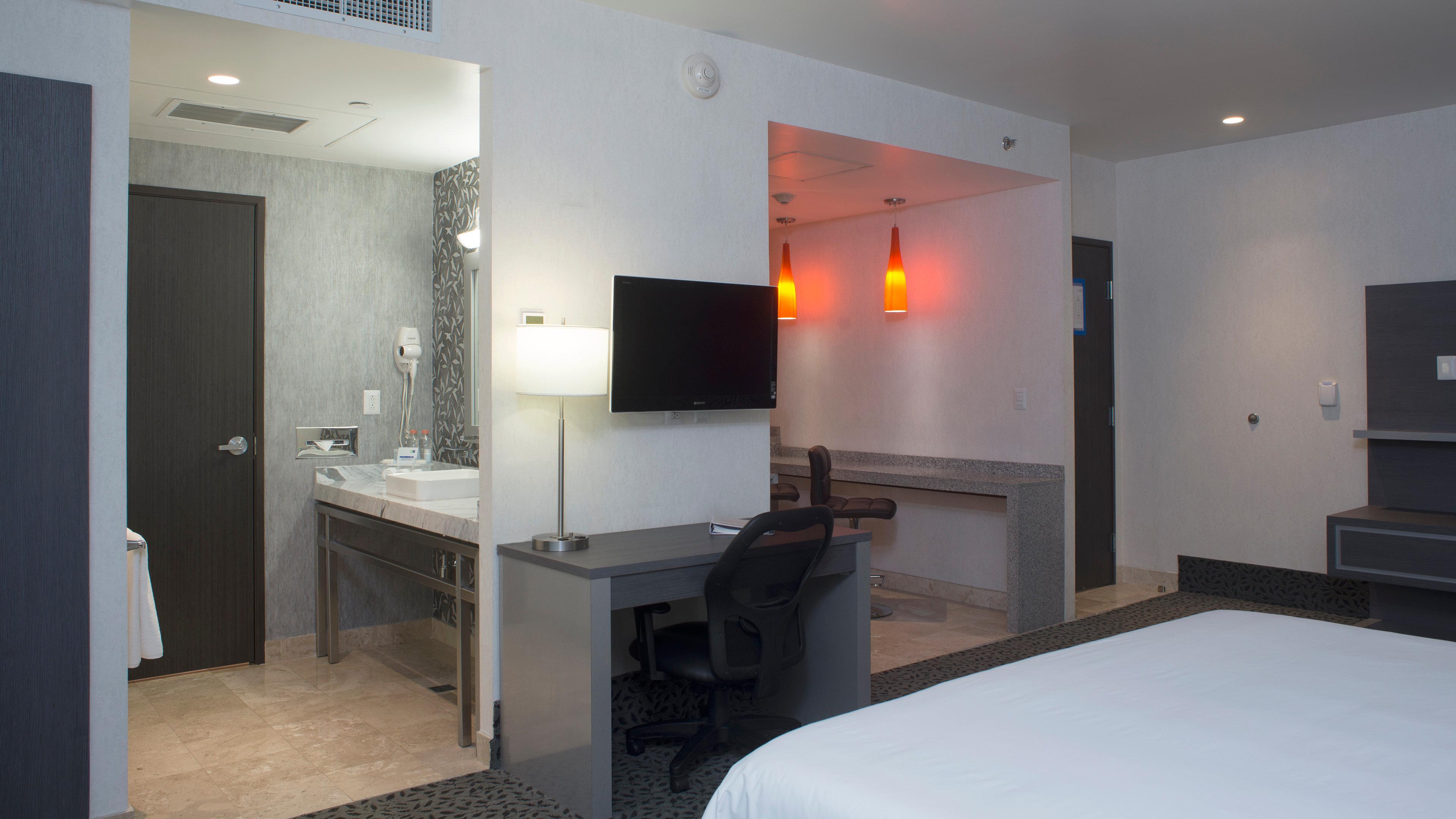 Holiday Inn Express & Suites Queretaro By Ihg Exterior foto